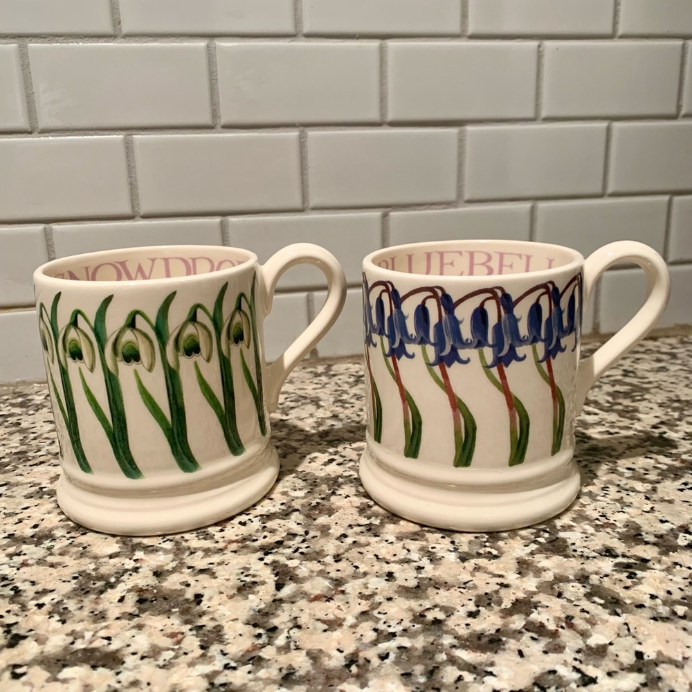 Pair of Emma Bridgewater 🇬🇧 handcrafted earthenware mugs, snowdrop & bluebell